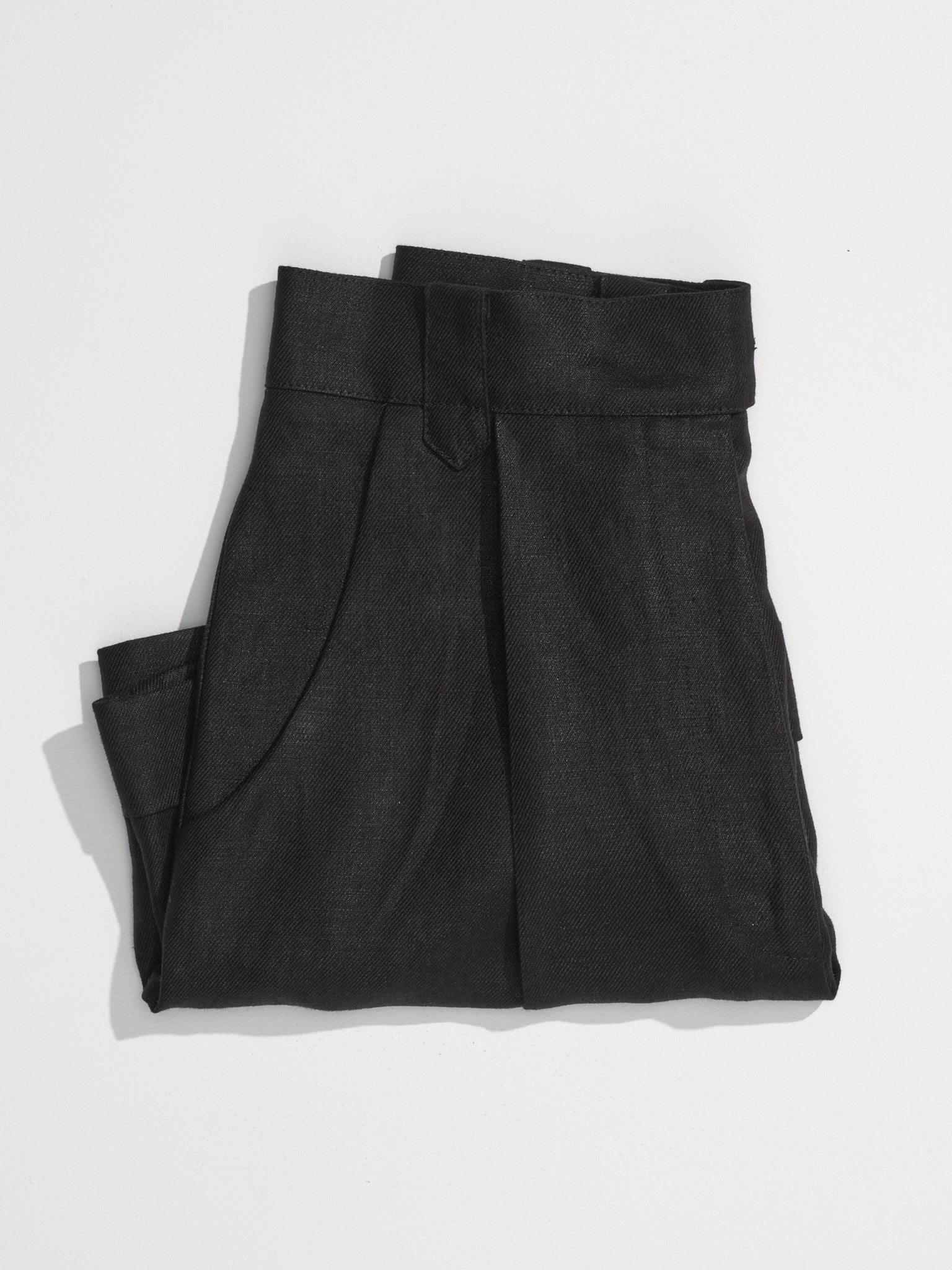 Ada Black Linen Shorts