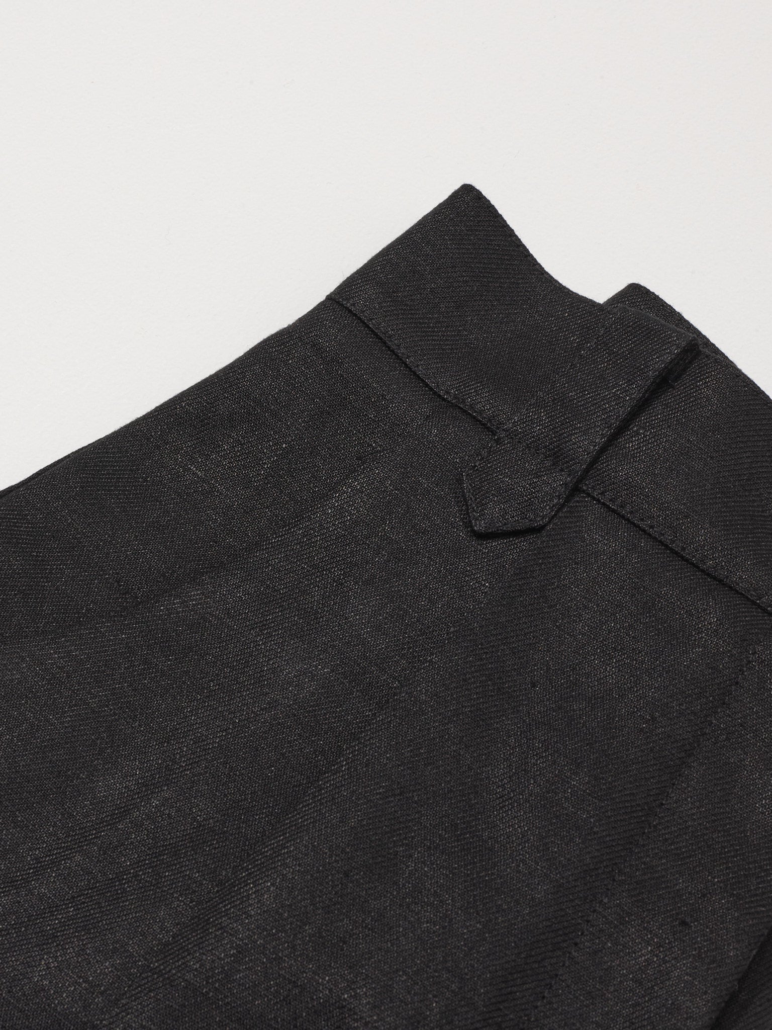Ada Black Linen Shorts